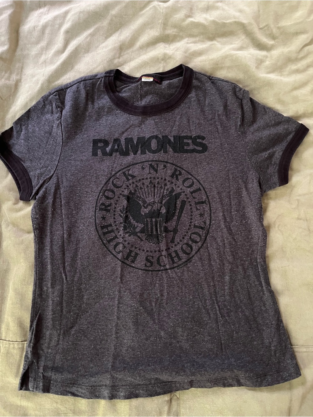 Vintage Ramones Rock 'N' Roll High School Tee - Charcoal/Black